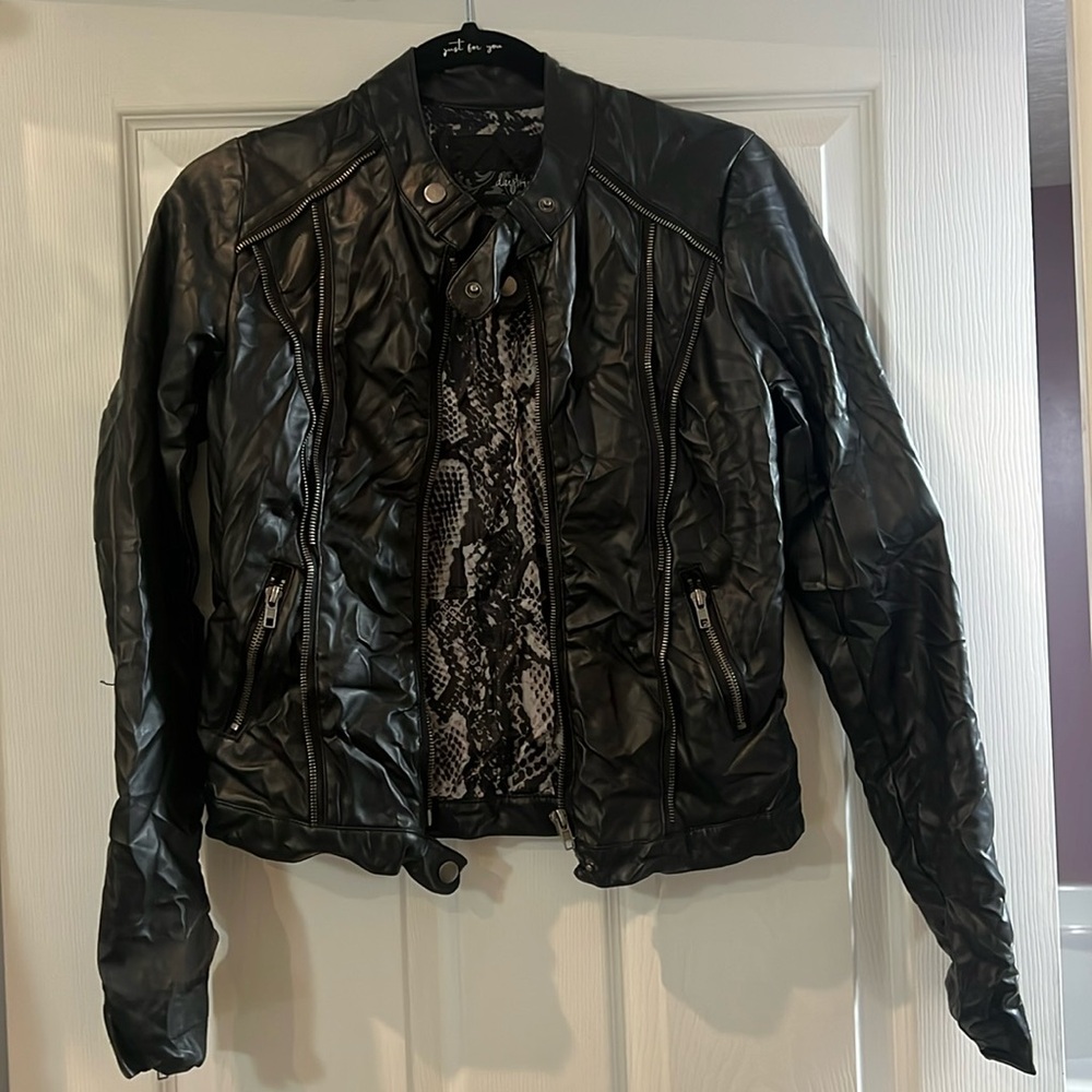 Buckle Daytrip black leather jacket. Small.